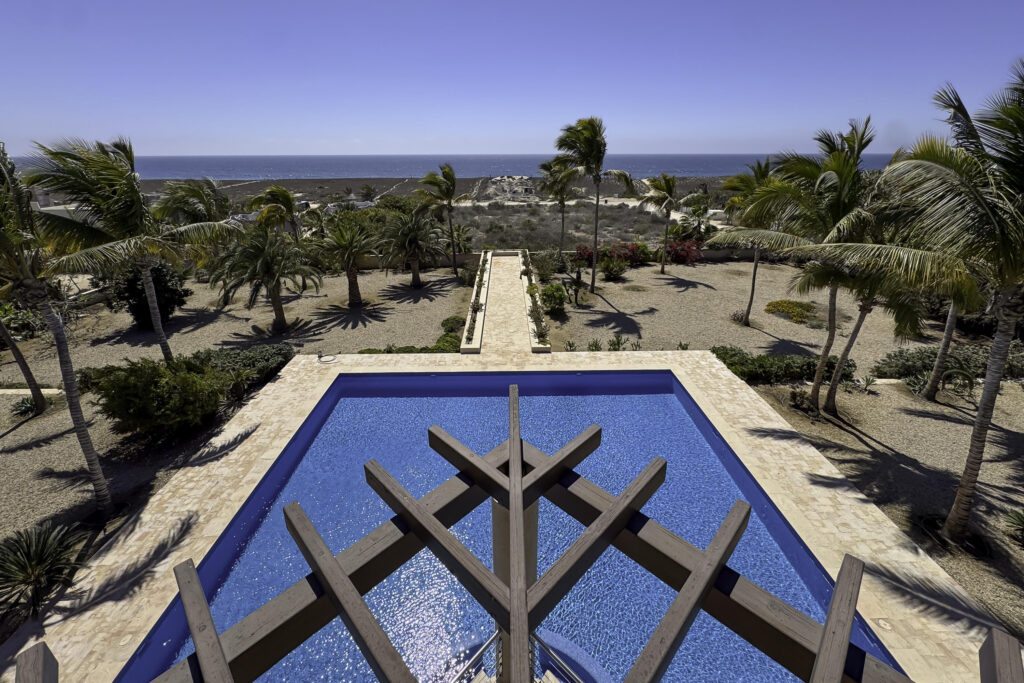 Cabo Luxury Coronado The stunning beauty of Quivira Los Cabos and the promise of a simple yet sophisticated lifestyle that offers access to the award-winning Quivira Golf Club, custom residences in a landscape where desert and ocean meet, and a place where your privacy and your family's well-being are guaranteed, are reasons enough for many to want to call Quivira their home.The homes at Coronado have a rich and inviting feel throughout.These single story residences will offer endless opportunities to sit and enjoy unobstructed ocean and golf course for sale